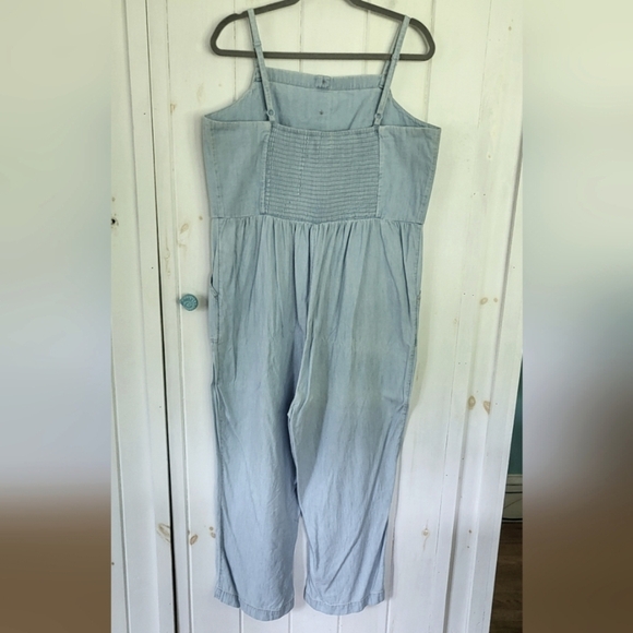 Chambray Cotton Pull-on Smocked Wide Leg Jumpsuit - Picture 5 of 10